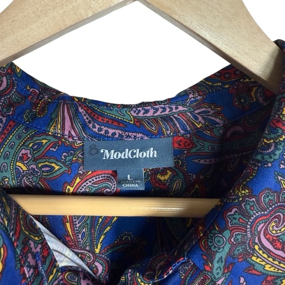 Modcloth Women’s Multicolor Paisley Button Down Blouse Size L - Picture 6 of 9